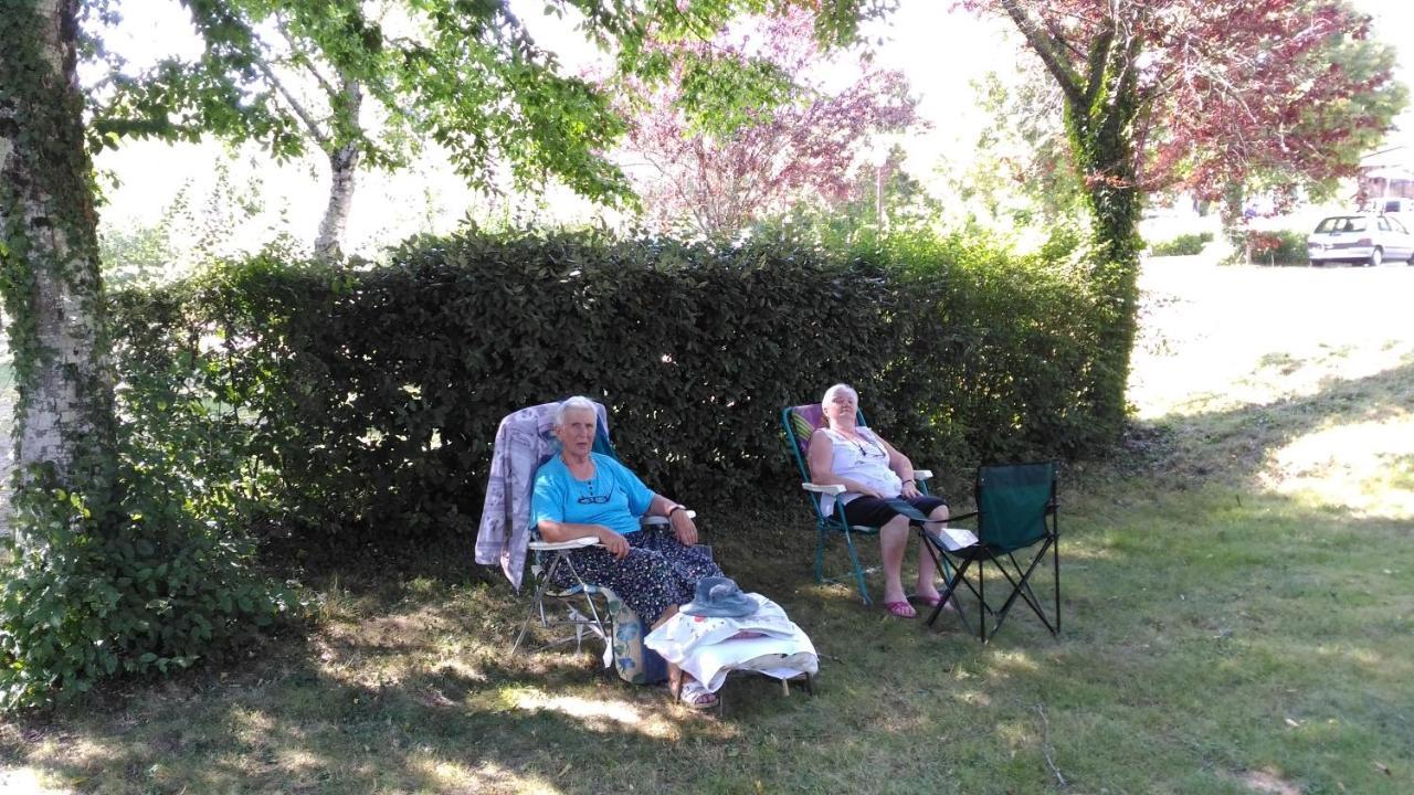 Camping De Ladignac Le Long Bel Air ภายนอก รูปภาพ