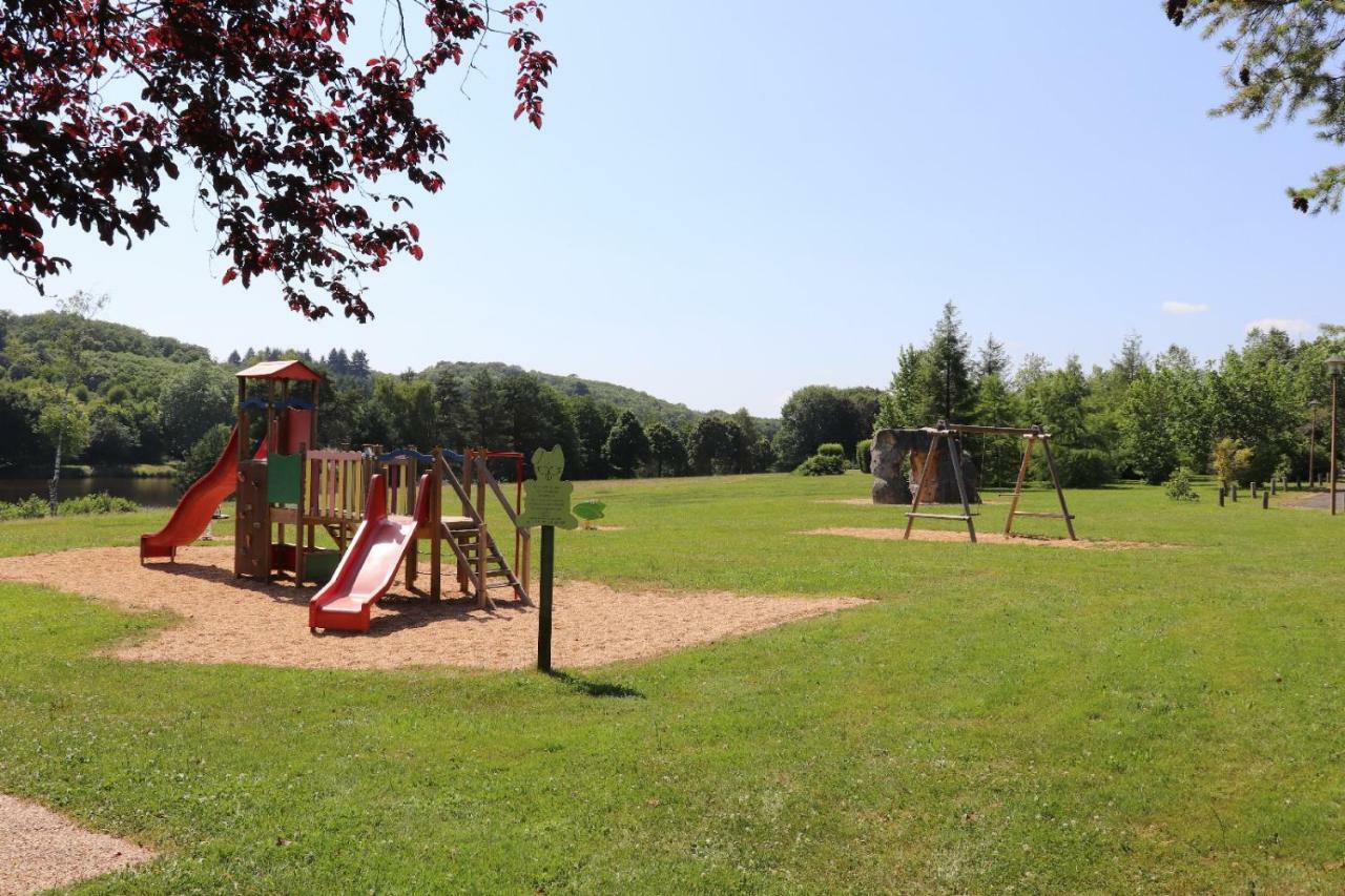 Camping De Ladignac Le Long Bel Air ภายนอก รูปภาพ