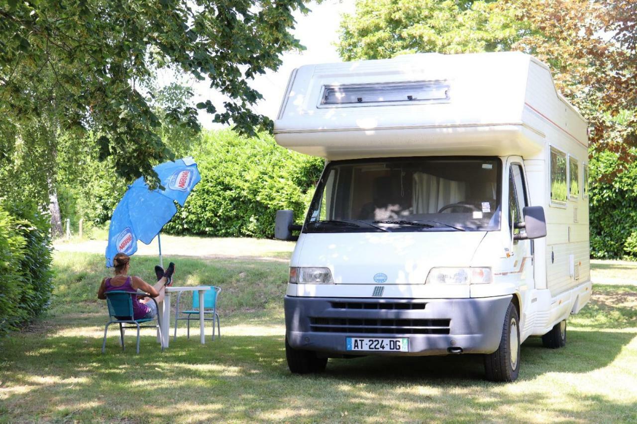 Camping De Ladignac Le Long Bel Air ภายนอก รูปภาพ